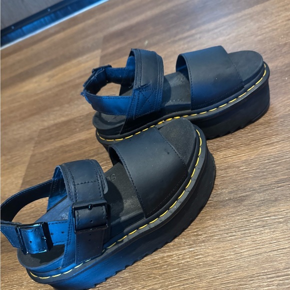 Sold - Picture 4 of 10